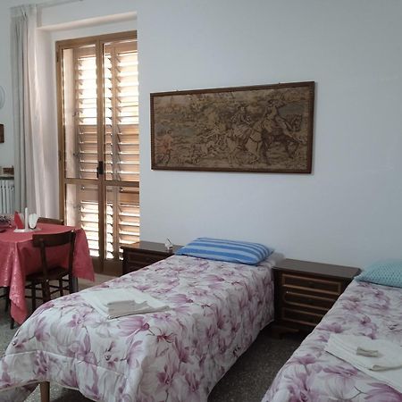 B&B La Casa Dell'Ospite Γκραβίνα Εξωτερικό φωτογραφία